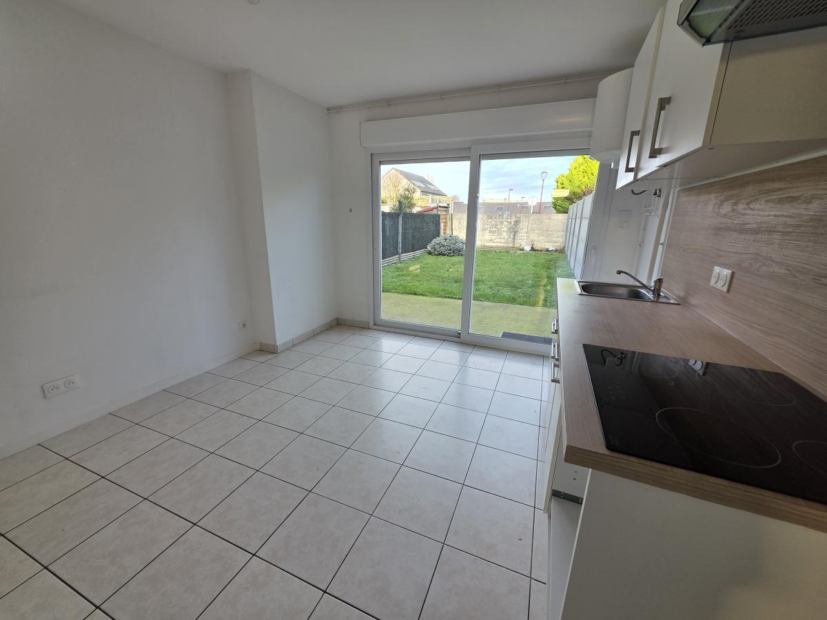 maison à Neuville-Saint-Rémy