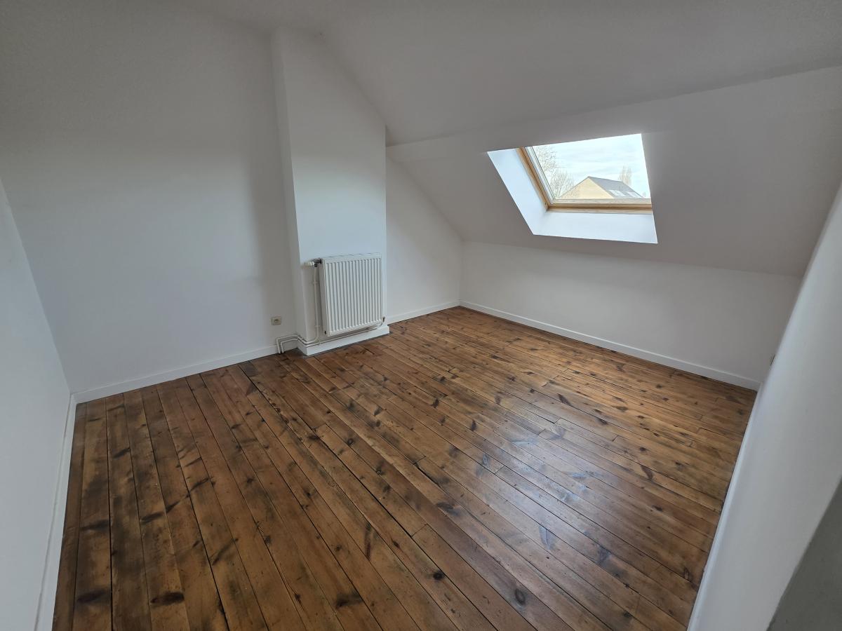 maison à Neuville-Saint-Rémy