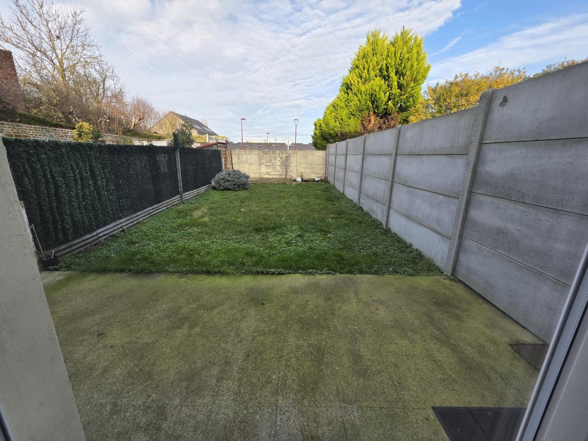 maison à Neuville-Saint-Rémy