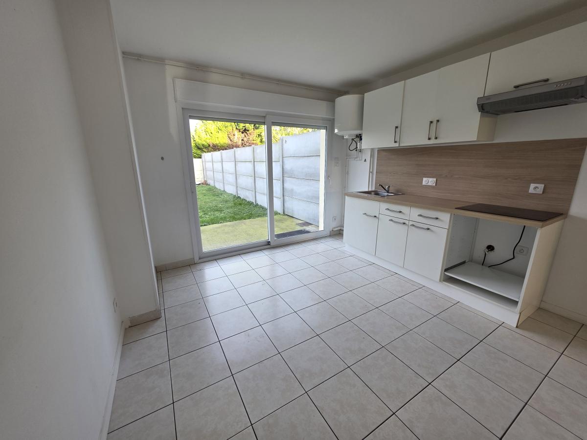 maison à Neuville-Saint-Rémy