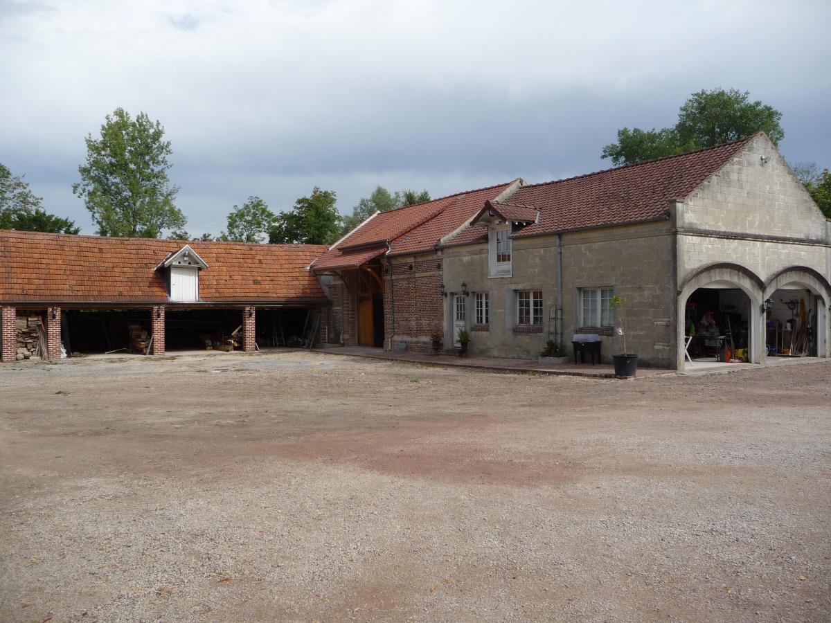 maison à Thun-Saint-Martin