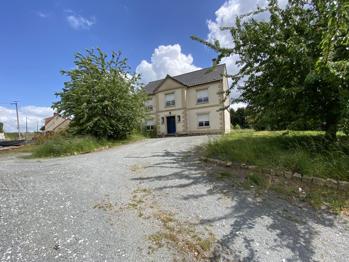 Maison à Carnières
