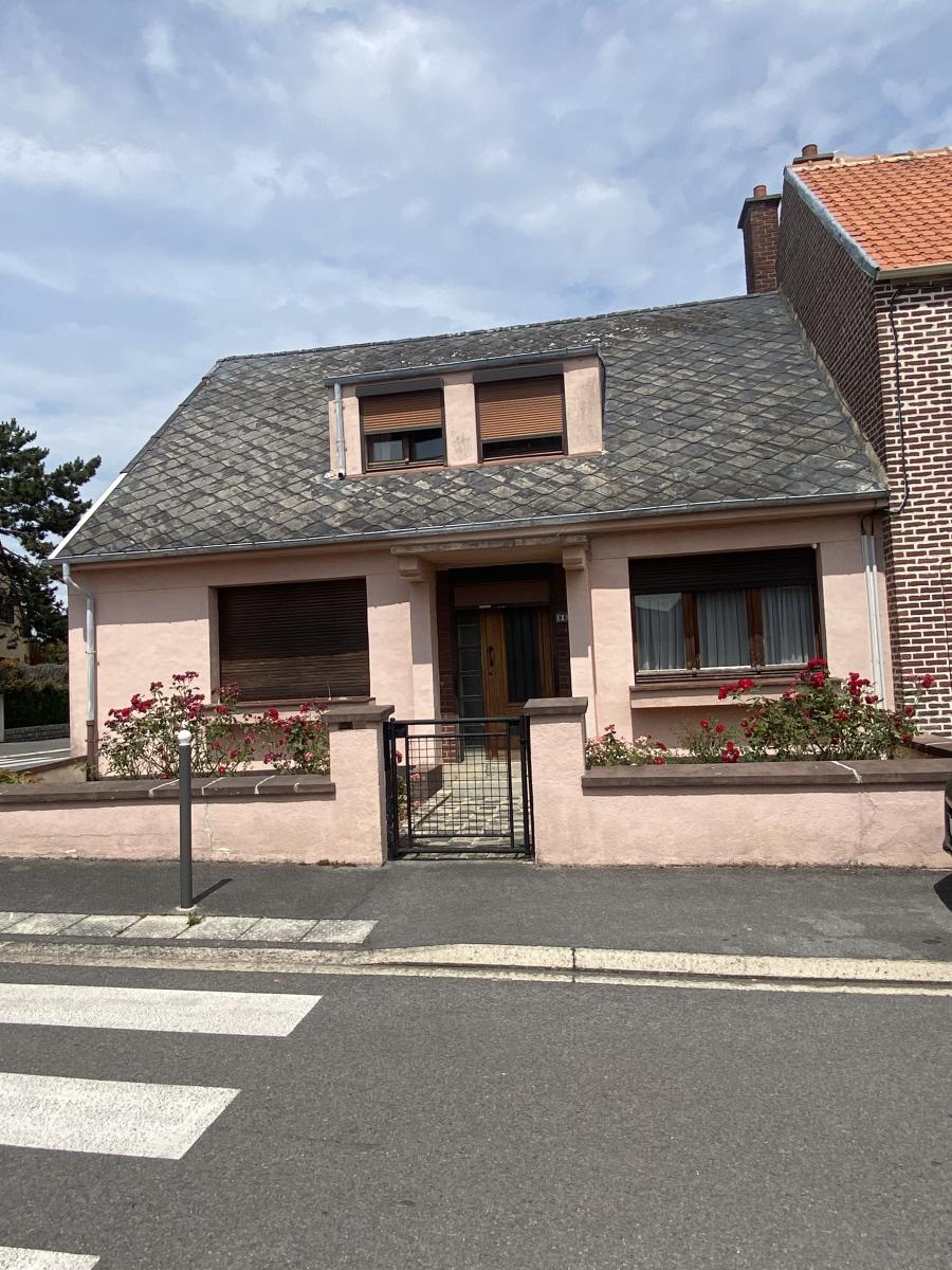 Maison à Neuville-Saint-Rémy