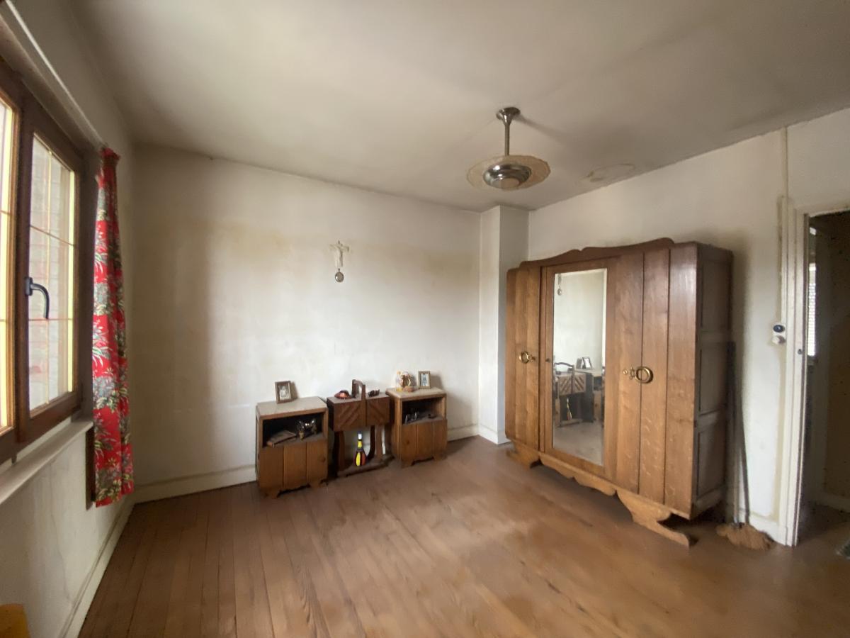 maison à Neuville-Saint-Rémy