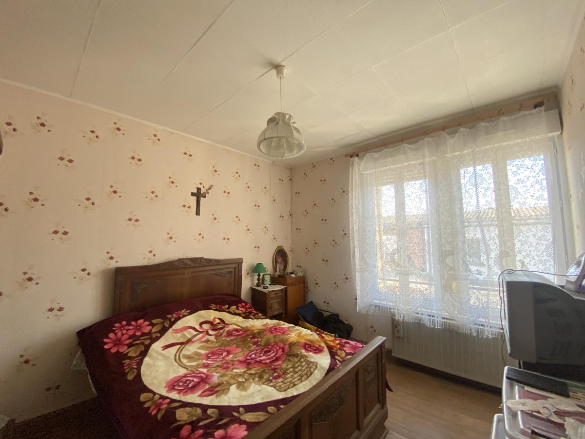 maison à Neuville-Saint-Rémy