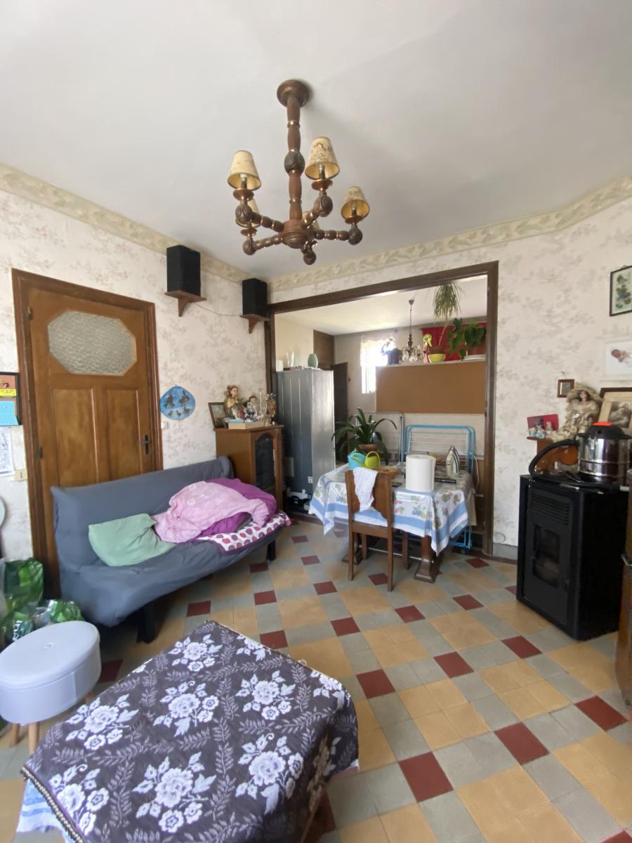 maison à Neuville-Saint-Rémy